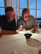 Seppo Ylä-Himanka ja Risto Ruonen tarkastelevat lopputuloksia